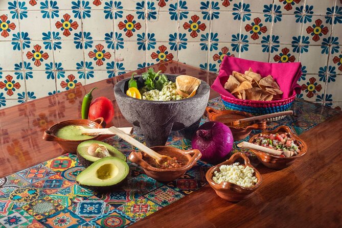 Flavors of Mexico: Cancun Cooking Class & Market Visit - Transport, timing, and group size