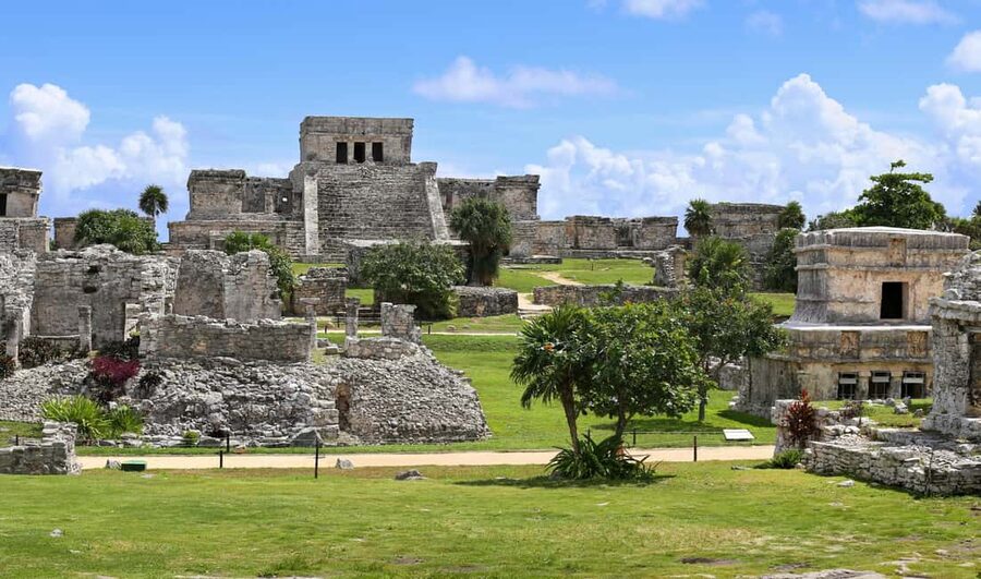 From Cancun: Coba, Tulum & Mayan Traditions Guided Tour - Buffet lunch gives you a needed pause