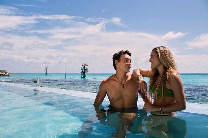 From Cancun: Garrafon Reef Park Admission with Ferry Tickets - The schedule, delays, and practical planning