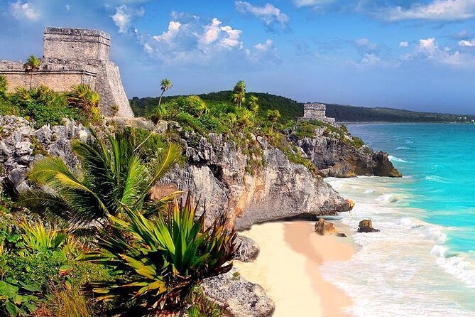 Full Day Guided Tour of Tulum and Coba, 4 places in 1 Day - Lunch, water, and the real price