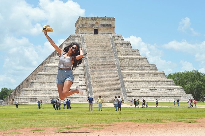 Full-Day Tour Chichen Itza, Valladolid and Cenote open bar in bus - Why this packed Yucatan day can work