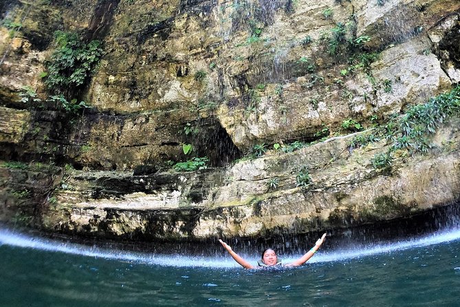 Full-Day Tour Chichen Itza, Valladolid and Cenote open bar in bus - What the real price means
