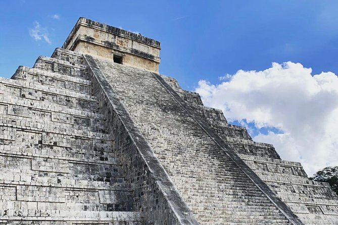 Full day tour to Chichén Itzá, Valladolid and Cenote, tour from Cancun - Valladolid adds a short taste of Yucatán town life