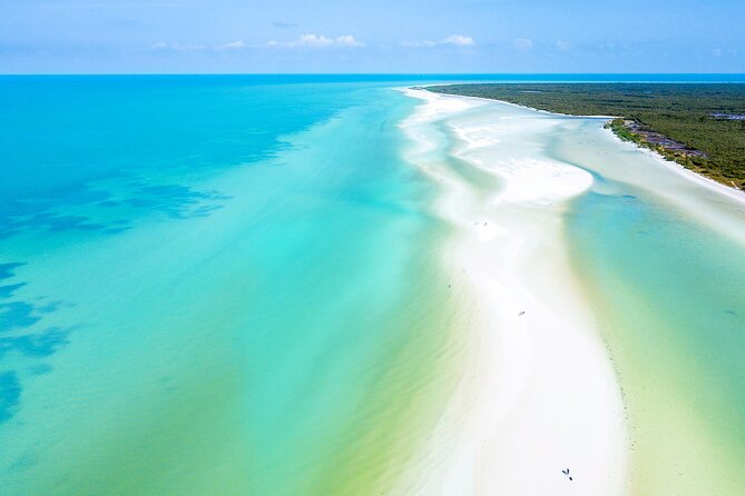 Full Day Tour to the Best of Holbox - Isla de la Pasión brings a quieter half hour
