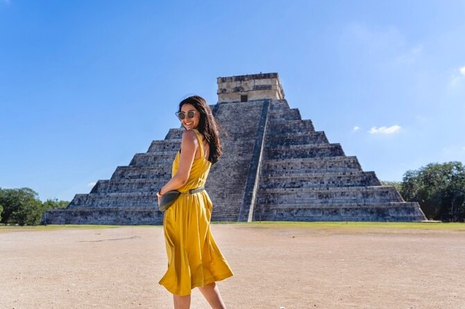 Full Day Tour to Visit Chichen Itza Saamal Cenote and Valladolid - A Yucatecan meal comes before the ruins