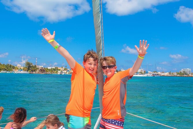 Half Day Sailing Private Catamaran to Isla Mujeres - Boat condition deserves a direct question