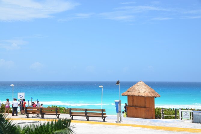 Hop-on Hop-off City Tour Cancun plus Submarine or Bodyboard Experience - Plaza Party, La Isla Cancun, and Aquaworld
