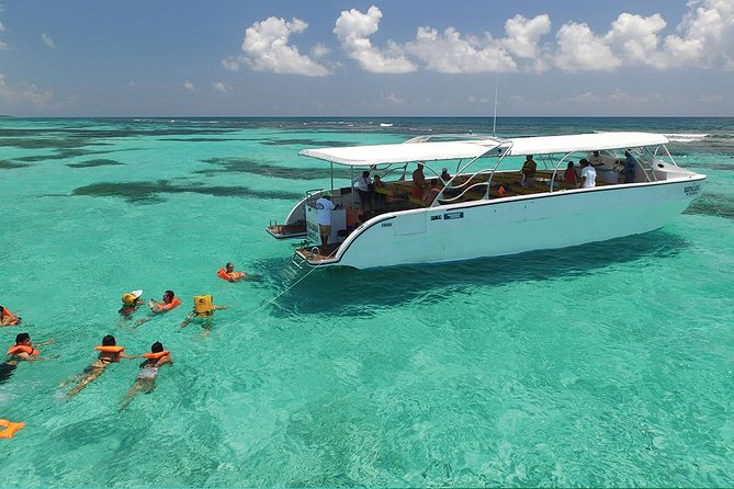 Isla Contoy and Isla Mujeres Tour with Snorkeling from Cancun - How much value do you get for $163?
