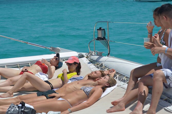Isla Mujeres Basic Trip with Snorkel and Open Bar - A Full Day From Playa Tortugas to Isla Mujeres