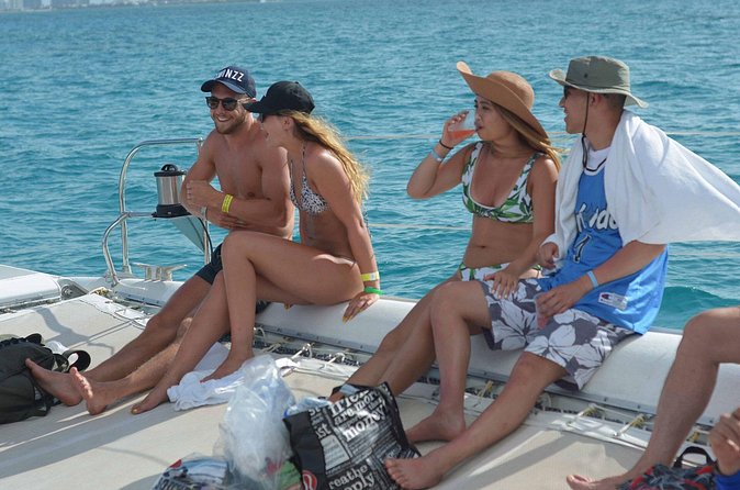 Isla Mujeres Basic Trip with Snorkel and Open Bar - Who Will Enjoy This Catamaran Outing?