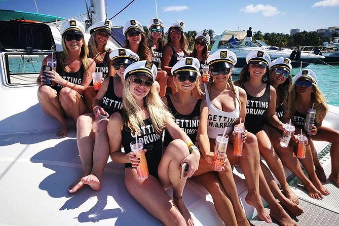 Isla Mujeres Catamaran Luxury Sailing Experience - Playa Norte for swimming and beach time