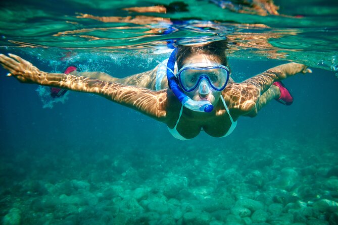 Isla Mujeres Catamaran Sailing Experience with Lunch & Open Bar - The 45-minute open-sea snorkeling stop