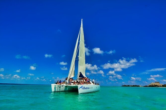 Isla Mujeres Catamaran Sailing Experience with Lunch & Open Bar - What the $79 price really buys