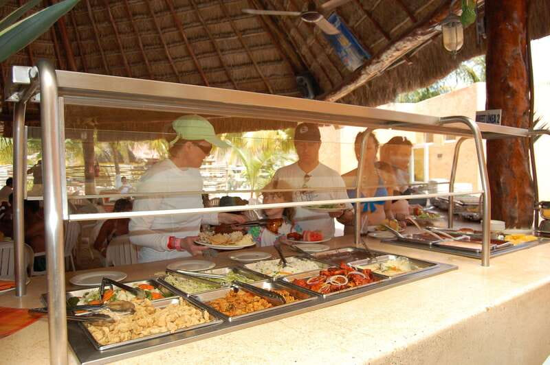 Isla Mujeres Catamaran, Snorkel & Buffet Lunch - Playa Norte and the One-Hour Beach Window