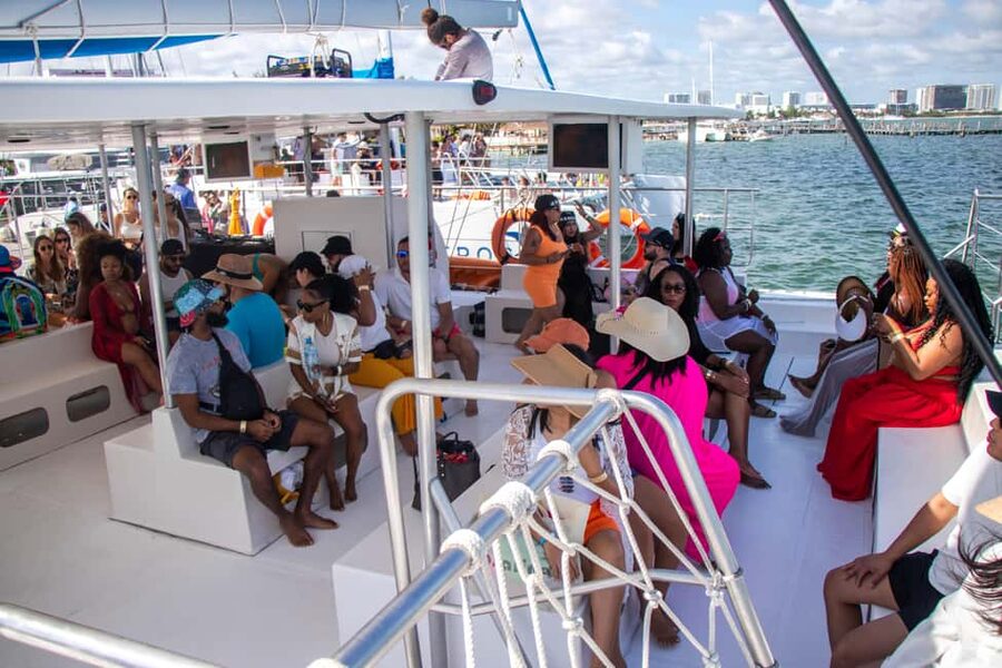 Isla Mujeres Catamaran, Snorkel & Buffet Lunch - Should You Book the Isla Mujeres Catamaran?