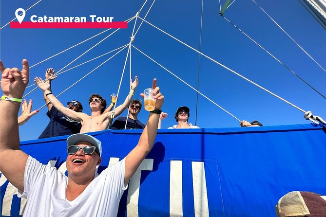 Isla Mujeres Catamaran + Snorkel + Open Bar on board + Buffet - The extra MX$800 fee changes the value