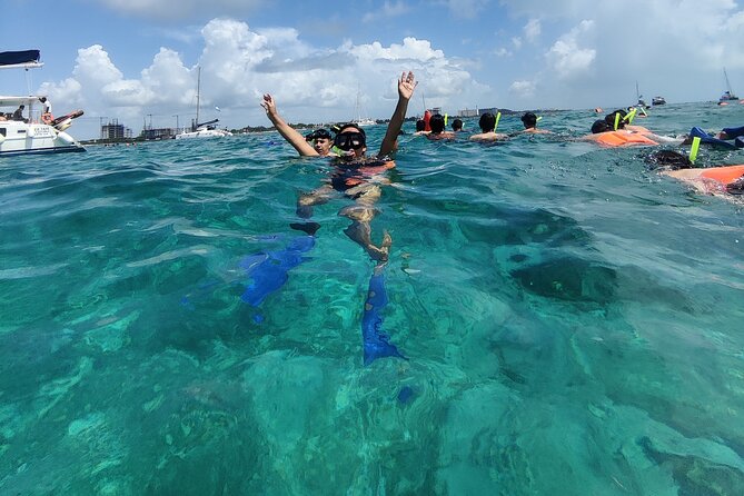 Isla Mujeres Catamaran Tour from Cancun with Snorkel and Open Bar - The Return Sail and Sunset Toast