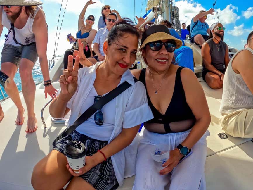 Isla Mujeres Catamaran Tour with Snorkeling & Open bar - Family suitability and safety details