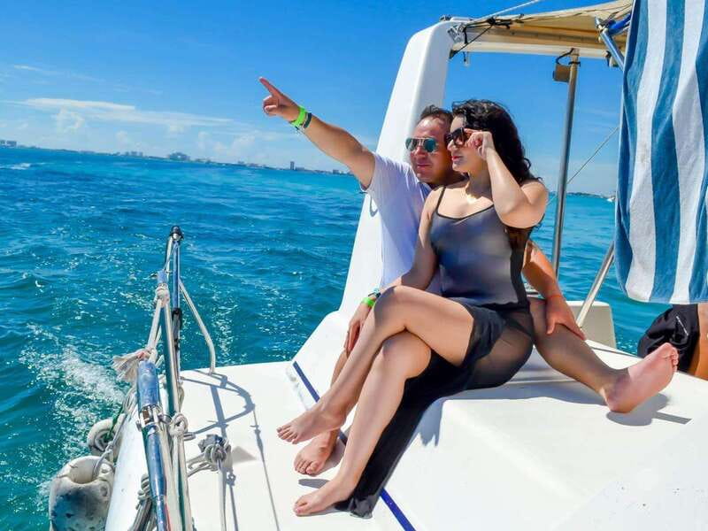 Isla Mujeres: Catamaran with Open Bar, Snorkeling and Lunch - What the $59 Price Really Covers