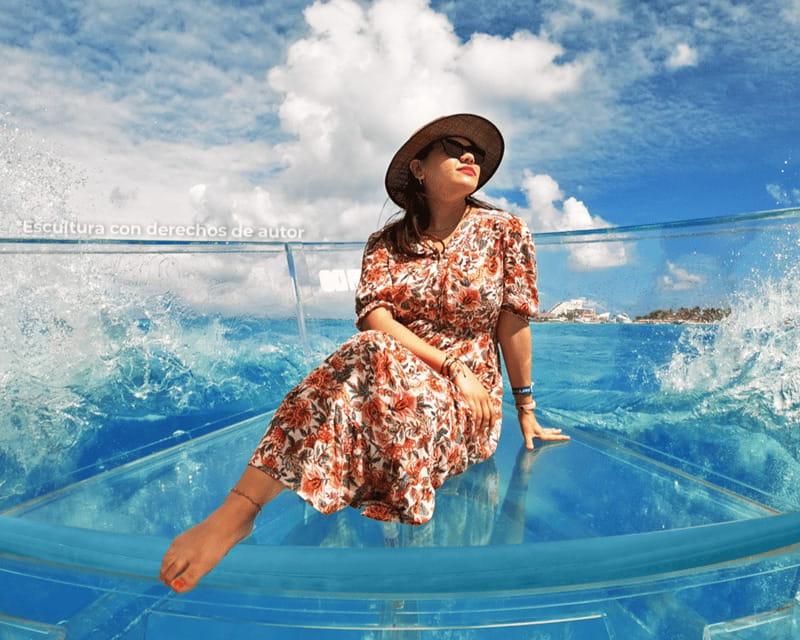 Isla Mujeres: Clear Boat Ride - Seeing the Caribbean Through the Boat Floor