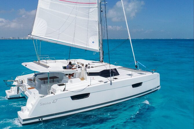 Isla Mujeres Cruise with Beach Club, Snorkel, Lunch and Open Bar - Playa Norte and the clear water of Isla Mujeres