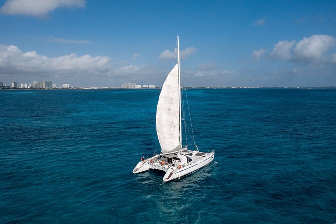 Isla Mujeres Plus by Albatros Catamarans - What the catamaran ride adds to the day