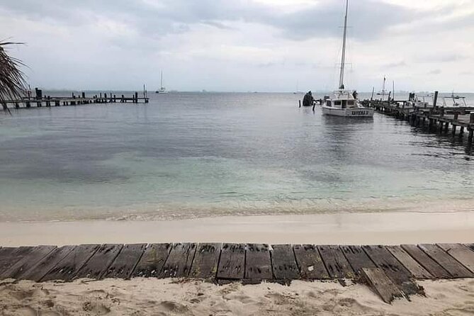 Isla Mujeres Premium Tour in Catamaran with Snorkel and Buffet - The ride home turns into a sunset cruise