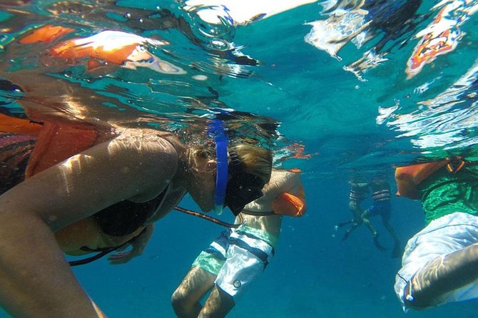 Isla Mujeres, Snorkel, Lunch & Pick Up from Cancun to P.Morelos - Lunch at the beach club
