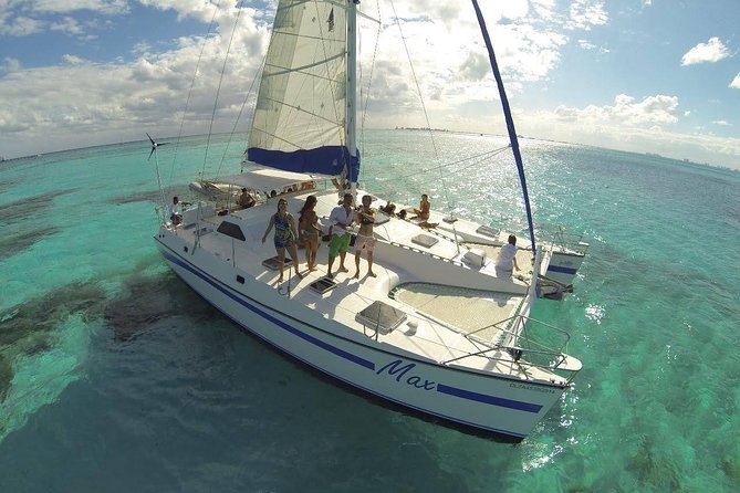 Isla Mujeres tour from Cancún (open bar, lunch ) - Who Should Book This Isla Mujeres Tour?