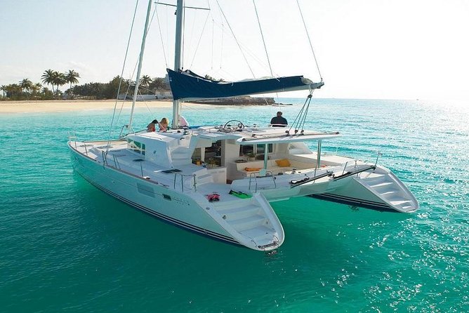 Isla Mujeres tour in a Catamaran with snorkel, open bar, lunch - Timing, transport, and weather problems