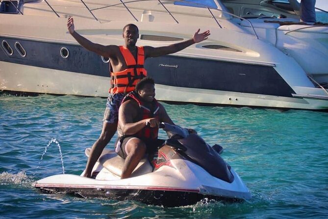 Jet Ski Rental in Cancun for 2 People - Thirty minutes, one hour, or longer