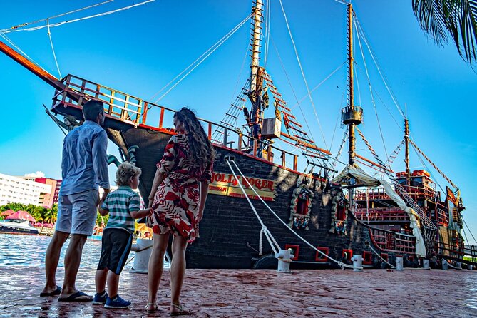 Jolly Roger Pirate Show and Dinner in Cancun - Is $136 a Fair Price?
