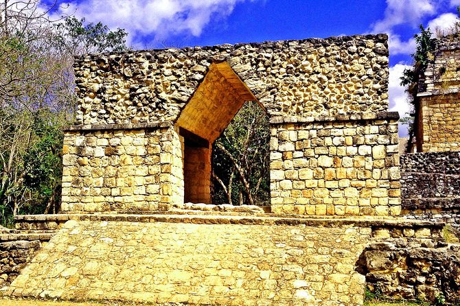 LDS Tour to Ek Balam + Cenote - The Statue Angels and the tour’s spiritual angle