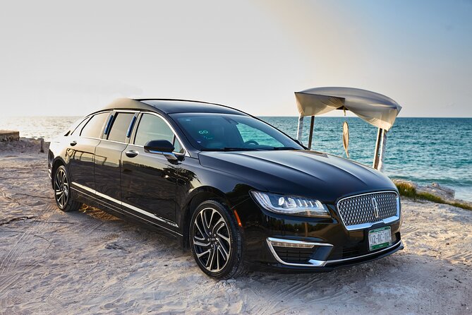 Lincoln Strecth Limo from Costa Mujeres to Cancun Airport - What the 45-minute ride is actually like