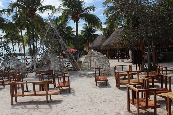 Luxury Catamaran Tour to Isla Mujeres with Transportation - What the $129 price really includes