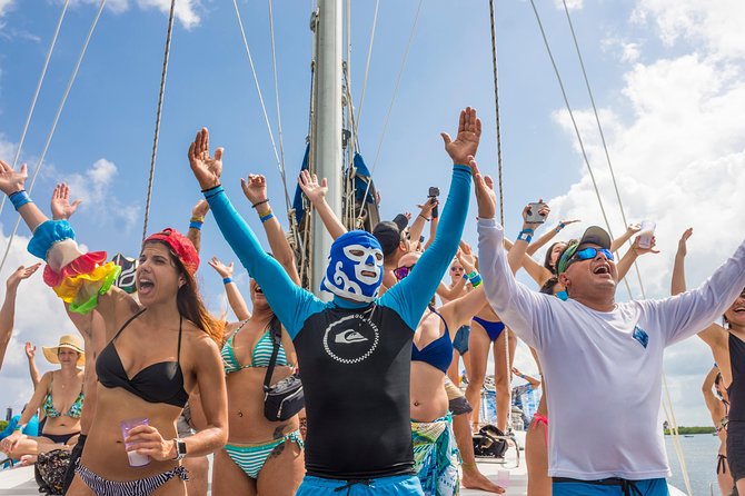 Luxury Catamaran tour to Isla Mujeres with transportation from Playa del Carmen - A boat day with Isla Mujeres as the payoff