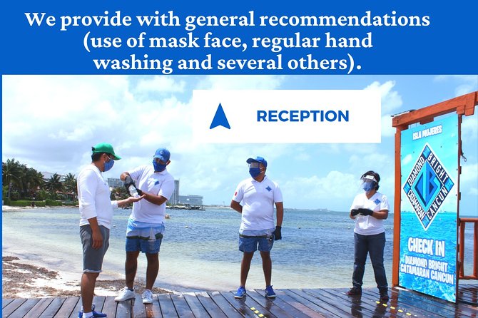 Luxury Catamaran tour to Isla Mujeres with transportation from Playa del Carmen - A brief look at the Isla Mujeres village