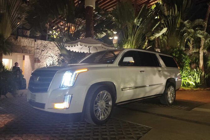 Luxury one way Cancun transfer from Cancun airport - What the 25 to 35 minute ride includes