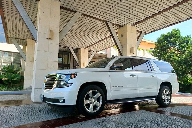 Luxury one way transfer to Tulum from Cancun airport - Why a private vehicle can be worth it