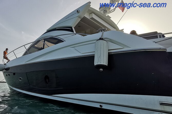 Luxury Sunseeker 50 - 6 hs Cancun - Isla Mujeres (MagicSea-SS) - A private yacht day from Marina Hacienda del Mar