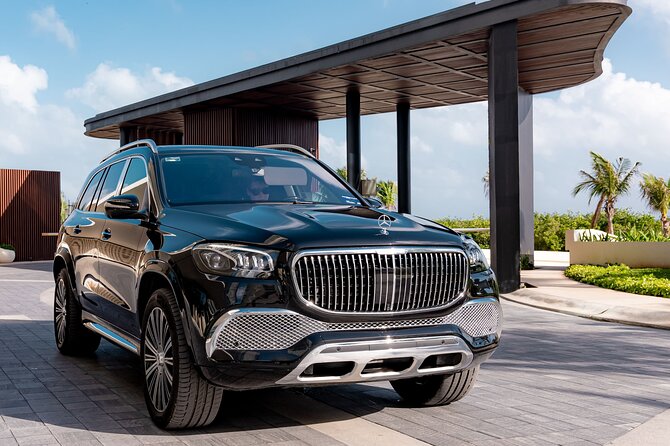 Luxury Transfers in a Mercedes Maybach GLS 600 - The handoff from tablet to Maybach