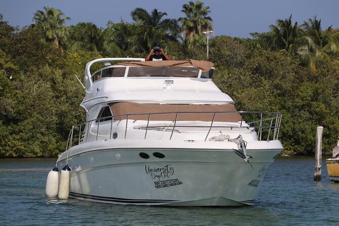 Luxury Yacht in Paradise and snorkel by Isla Mujeres - Setting out from Sunset Marina