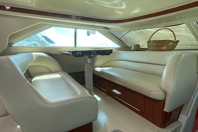 Luxury Yacht in Paradise and snorkel by Isla Mujeres - The crew, service, and photo option
