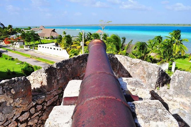 MAGIC BACALAR, 7 Colors Lagoon & Cenote Azul. Transport included - Transport, group size, and the rhythm of the day