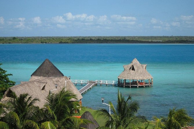 Magical BACALAR TOUR with Pontoon Boat ride. (Transportation + Breakfast + Food) - Guide service, timing, and the group experience