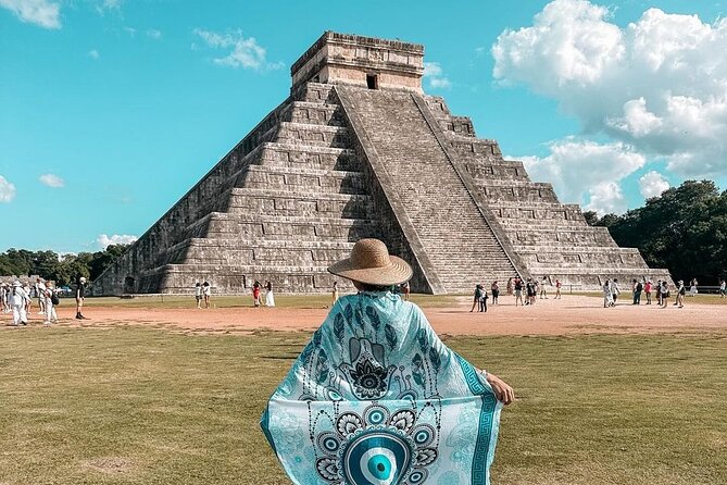 Majestic Chichén Itzá, Cenote Suytun, & Cenote Ikkil Journey - Leaving Cancun before the crowds and heat