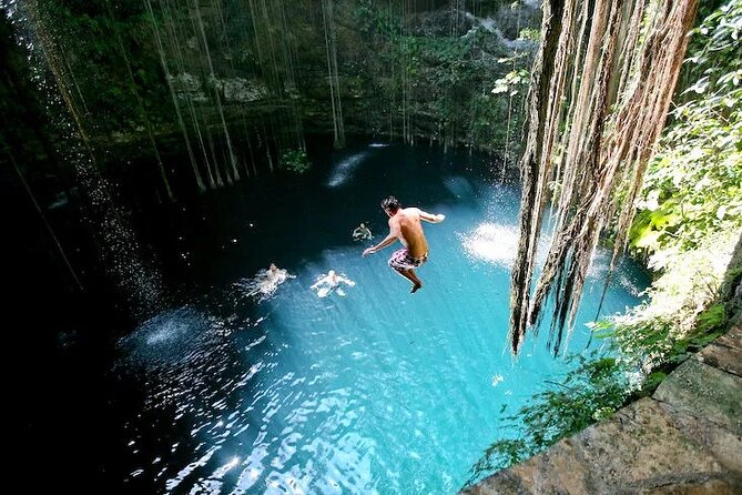 Majestic Chichén Itzá, Cenote Suytun, & Cenote Ikkil Journey - Cenote Suytún combines a swim and lunch