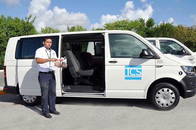 One-way private transfer Cancun Airport - Puerto Aventuras. - Key points at a glance