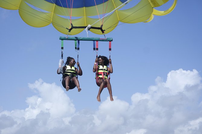 Parasailing Tour - A simple safety briefing and easy takeoff