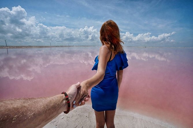 Pink Lake Tour from Las Coloradas with lunch and boat ride - The crocodile farm adds another short stop